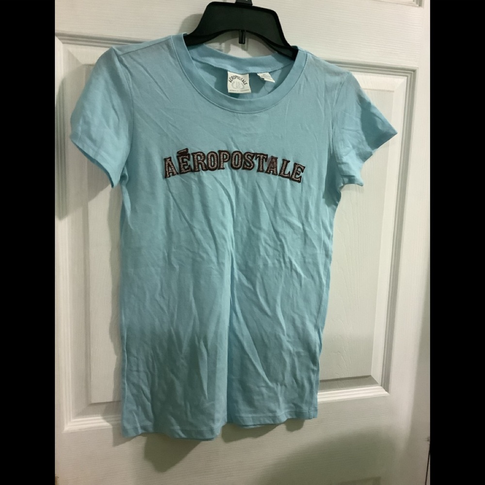 Aeropostale T-shirt medium size